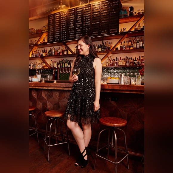 NWT POPSUGAR “Lucky Star” Black Metallic Gold Stars Keyhole Back Dress Medium - Picture 11 of 17